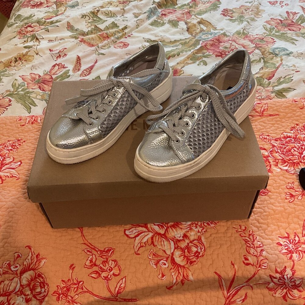 Steve Madden Platform Sneakers